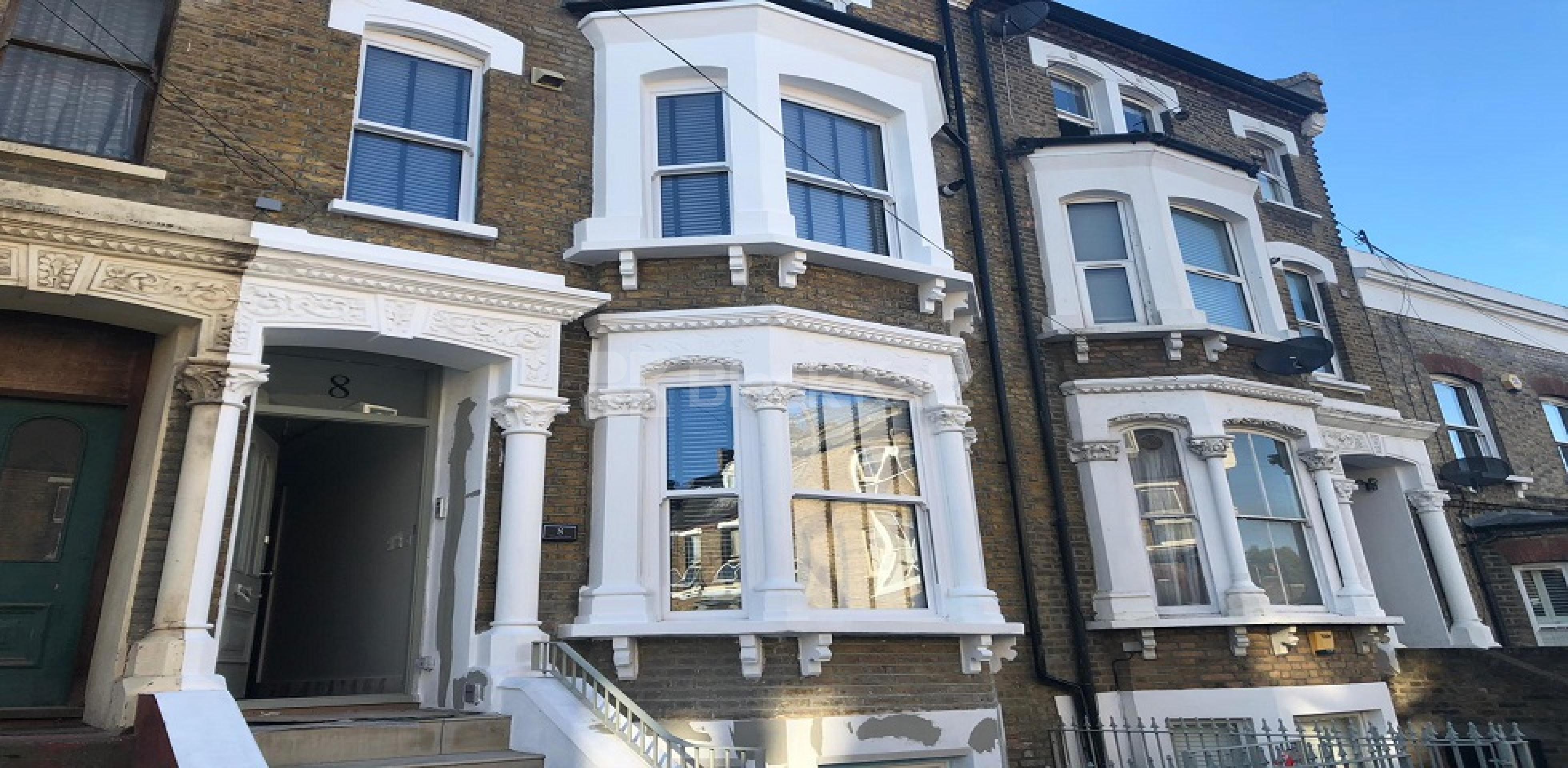 			LET , 1 Bedroom, 1 bath, 1 reception Apartment			 Arlingford Road, Brixton SW2